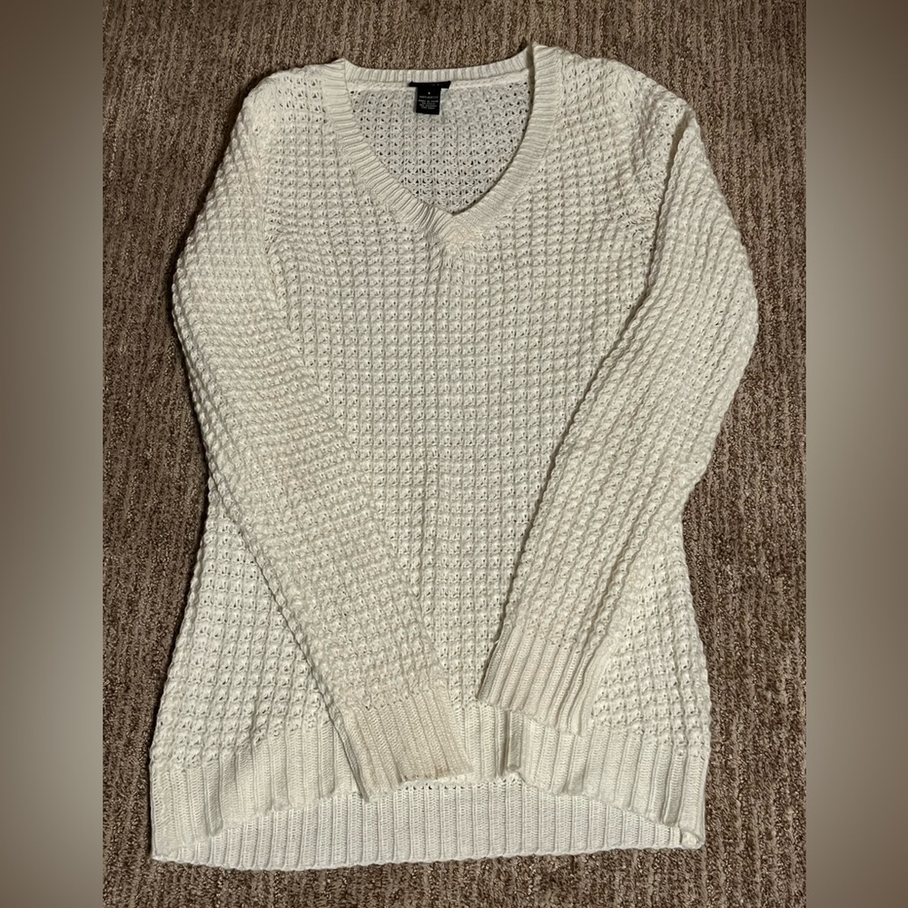 Sweater, white, long sleeve, slightly worn, non smoking home